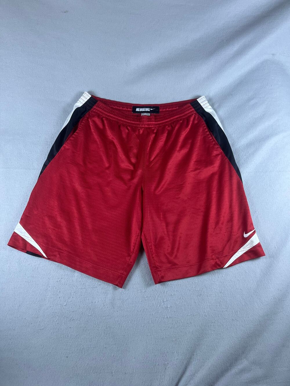 Vintage Y2K Nike Basketball Shorts Mens XXL Red White Black Swoosh Athletics